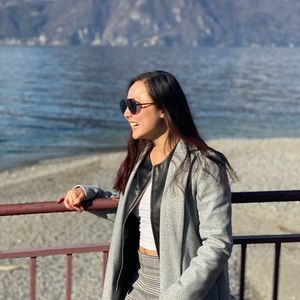 Meet your Posher, Leah